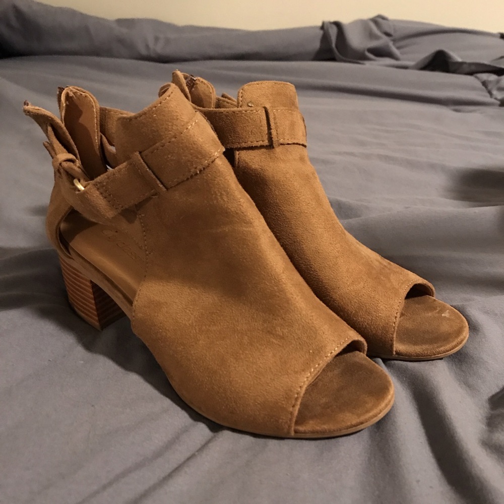 Peep toe booties